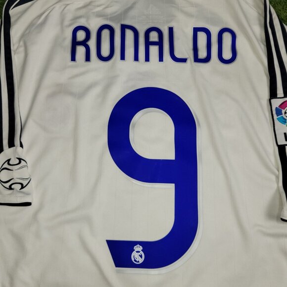 Ronaldo Real Madrid 2006 2007 Home Soccer Jersey Shirt L SKU# 060879 - Picture 4 of 8